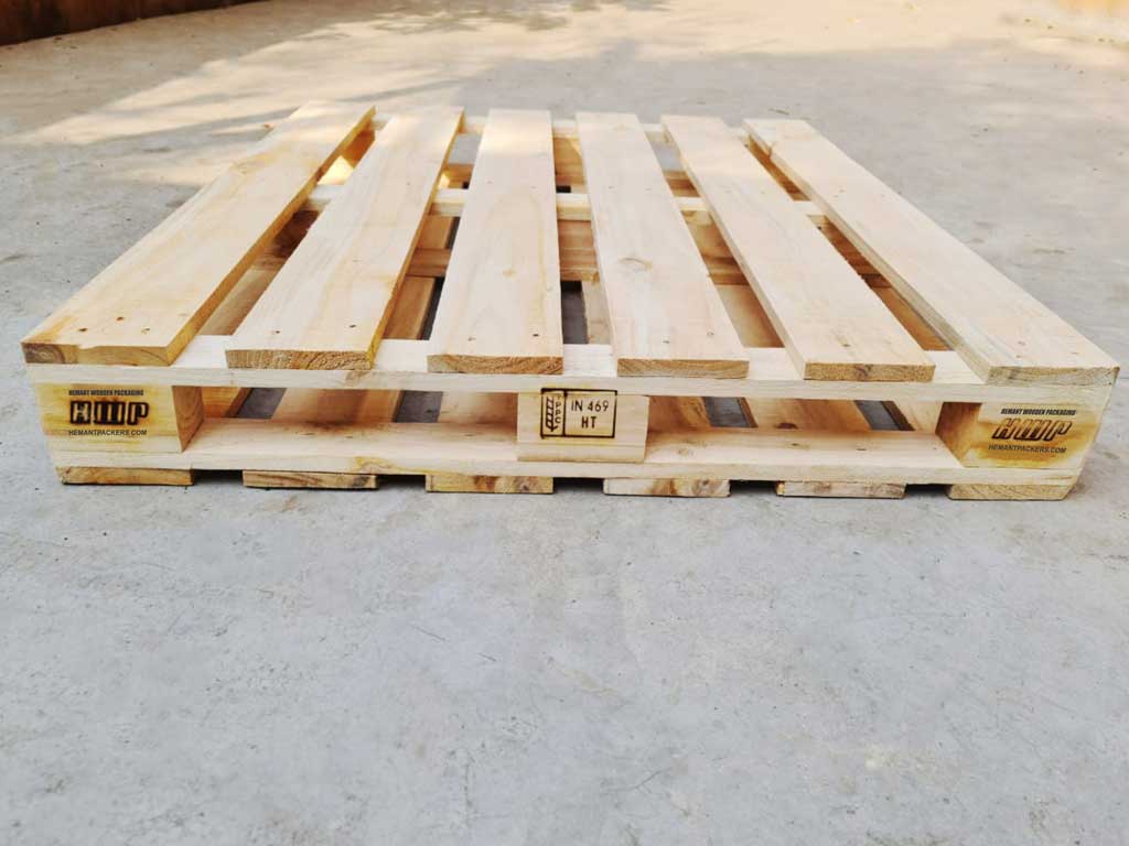 Industrial Pallet Manufacturers in Pune | Fabpro Engineering